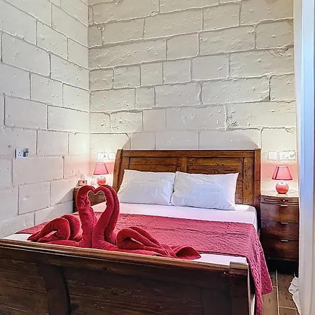 Holiday home Charming Maltese Townhouse - Prime Gzira Location *