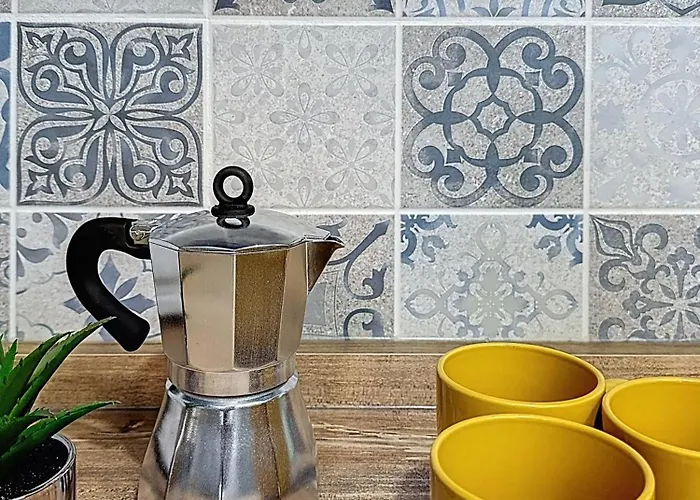 Charming Maltese Townhouse - Prime Gzira Location Holiday home